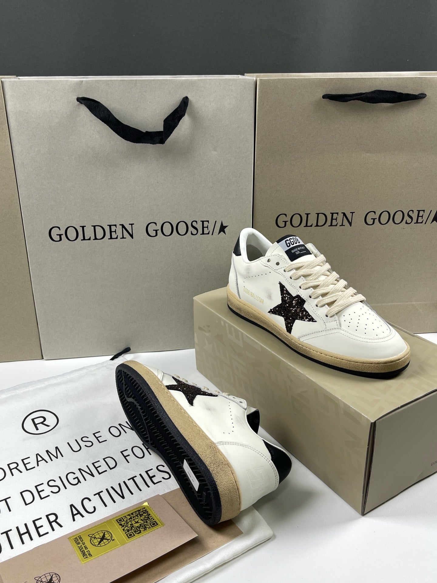 Golden Goose Ballstar
