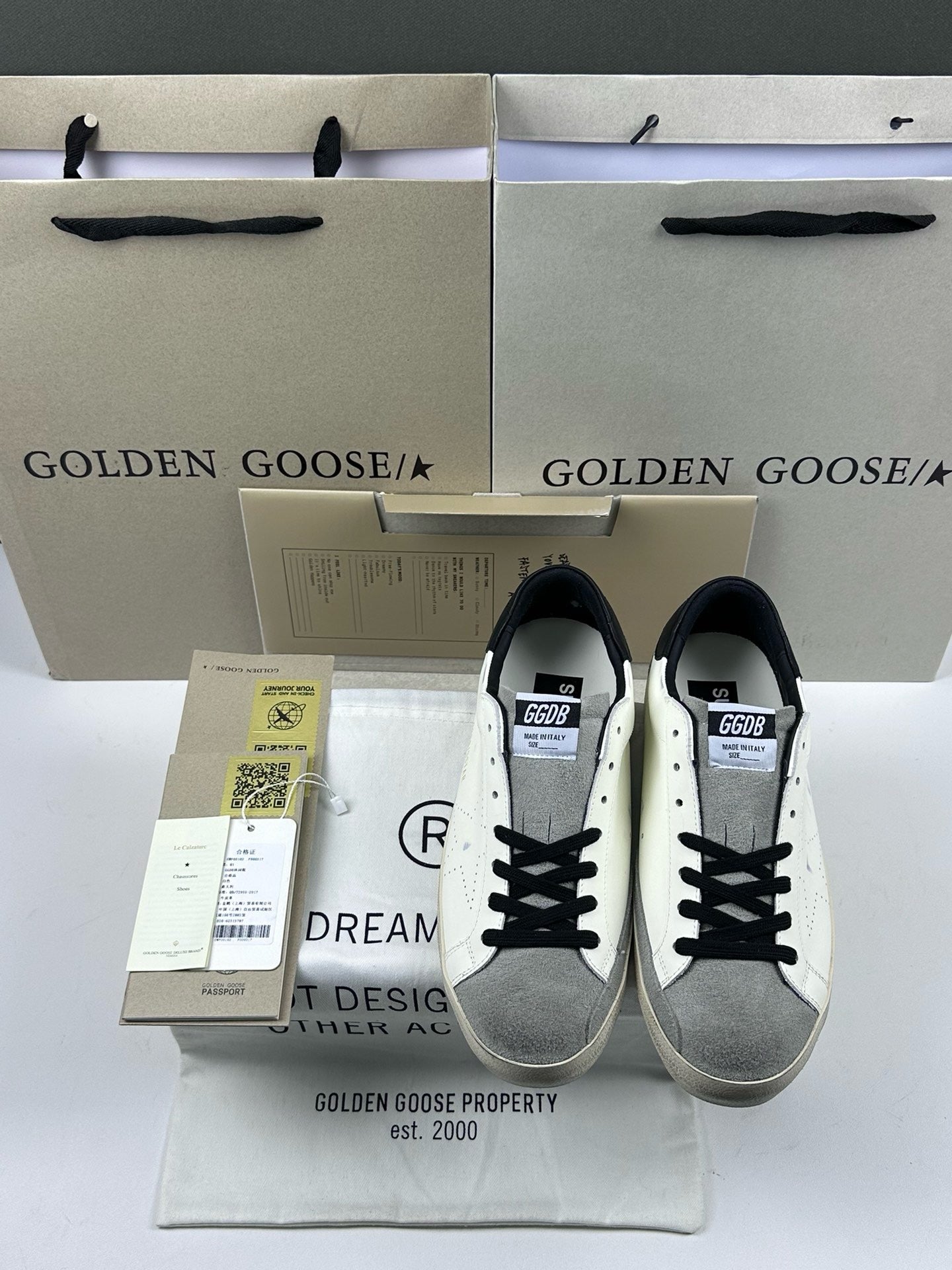 Golden Goose Superstar