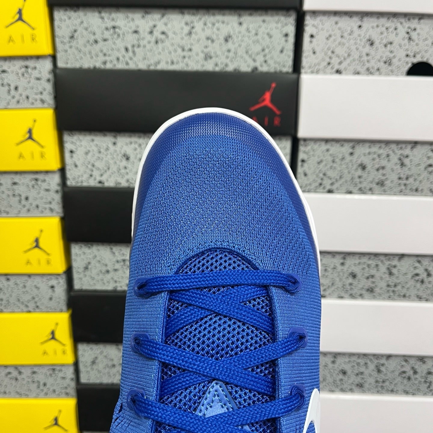 Nike Kobe 9 Elite Low Protro EM