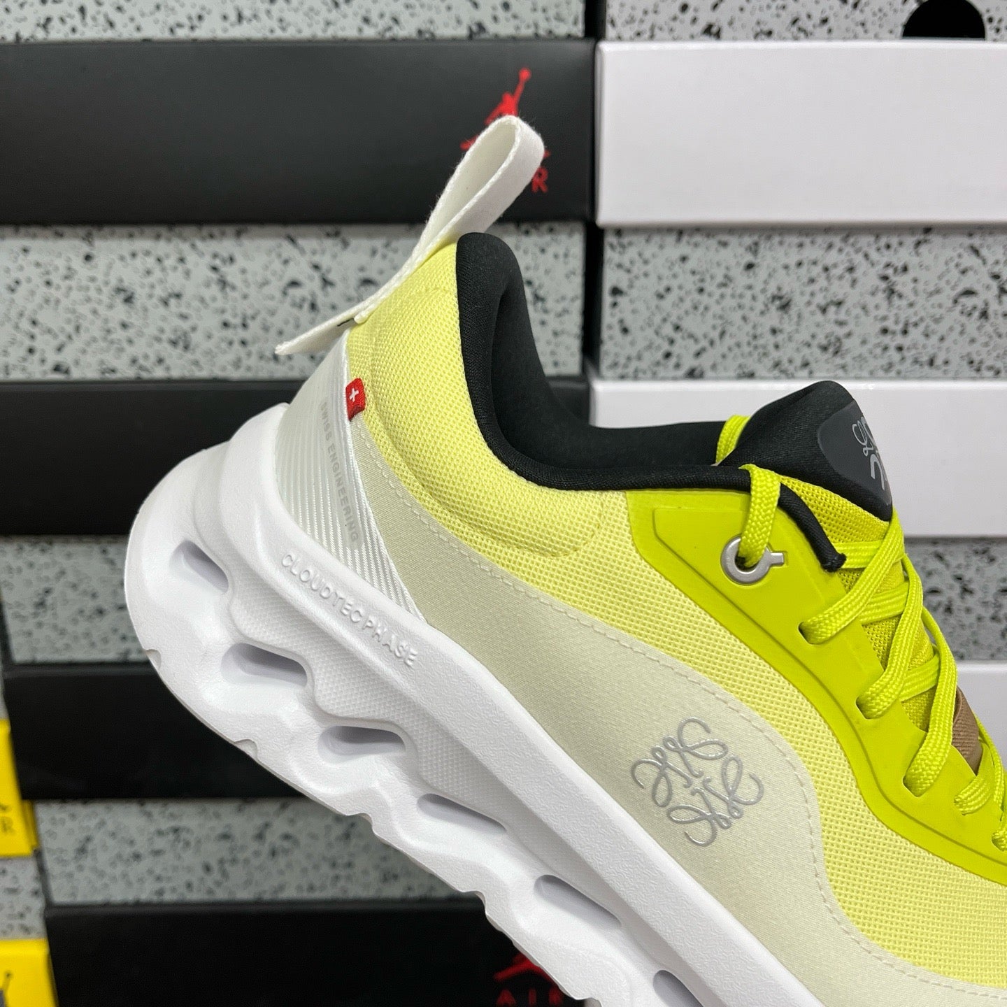 On cloud x Loewe Cloudtilt 2.0