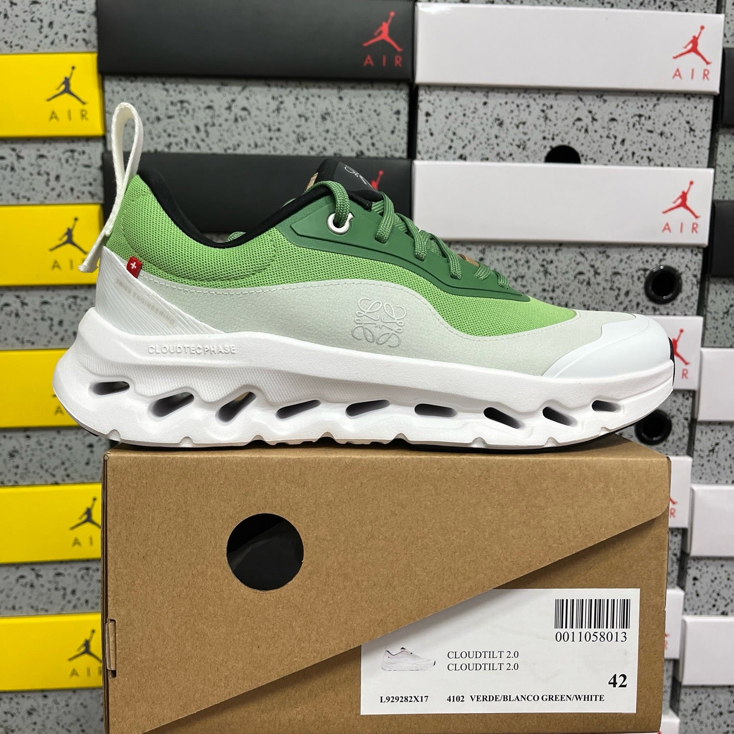 On cloud x Loewe Cloudtilt 2.0