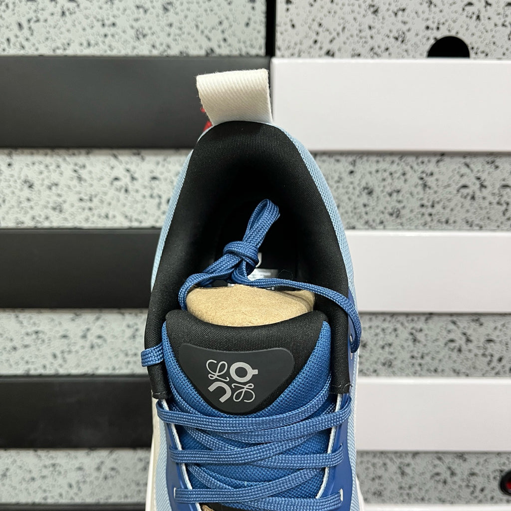 On cloud x Loewe Cloudtilt 2.0