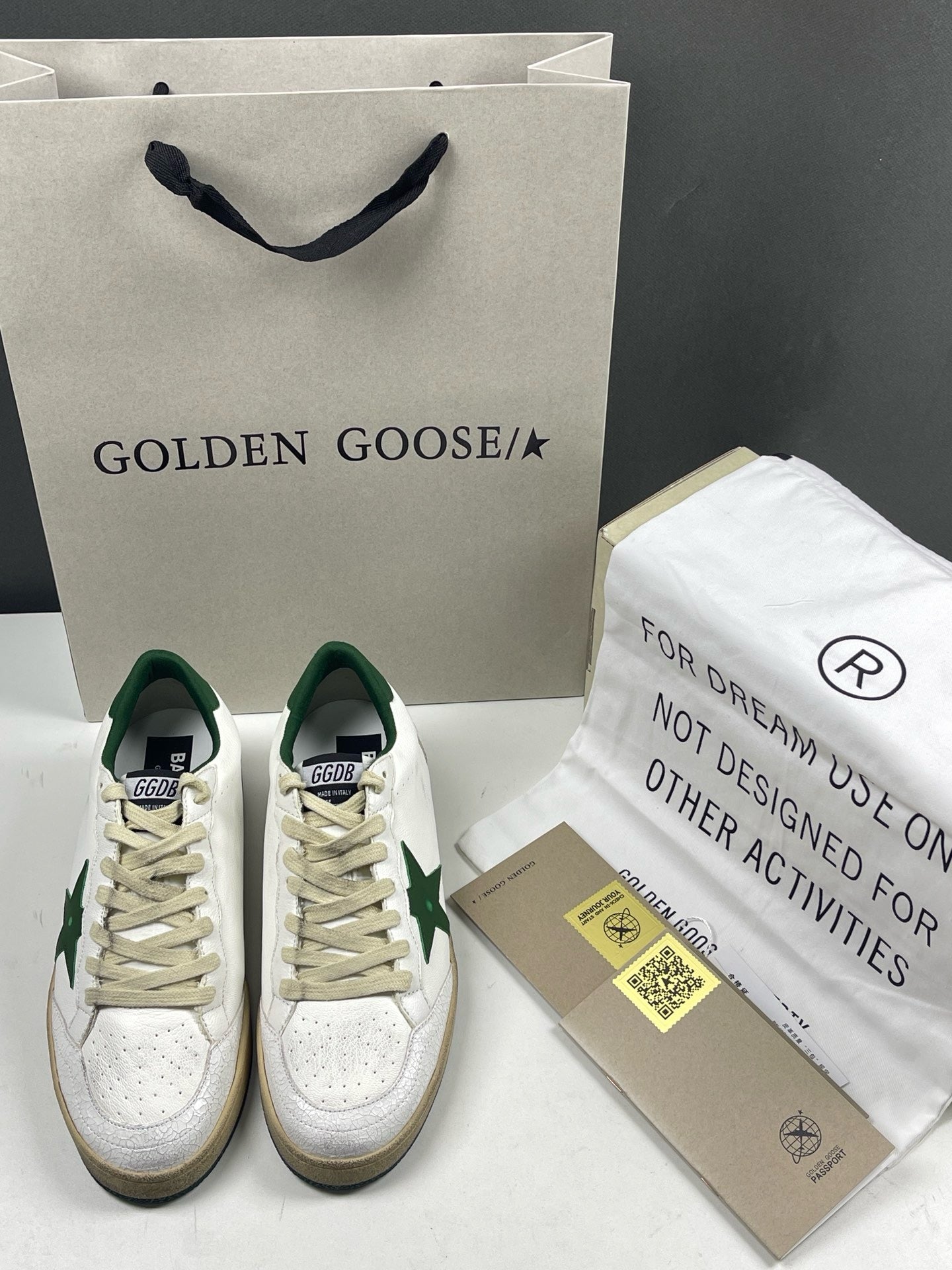 Golden Goose Ballstar