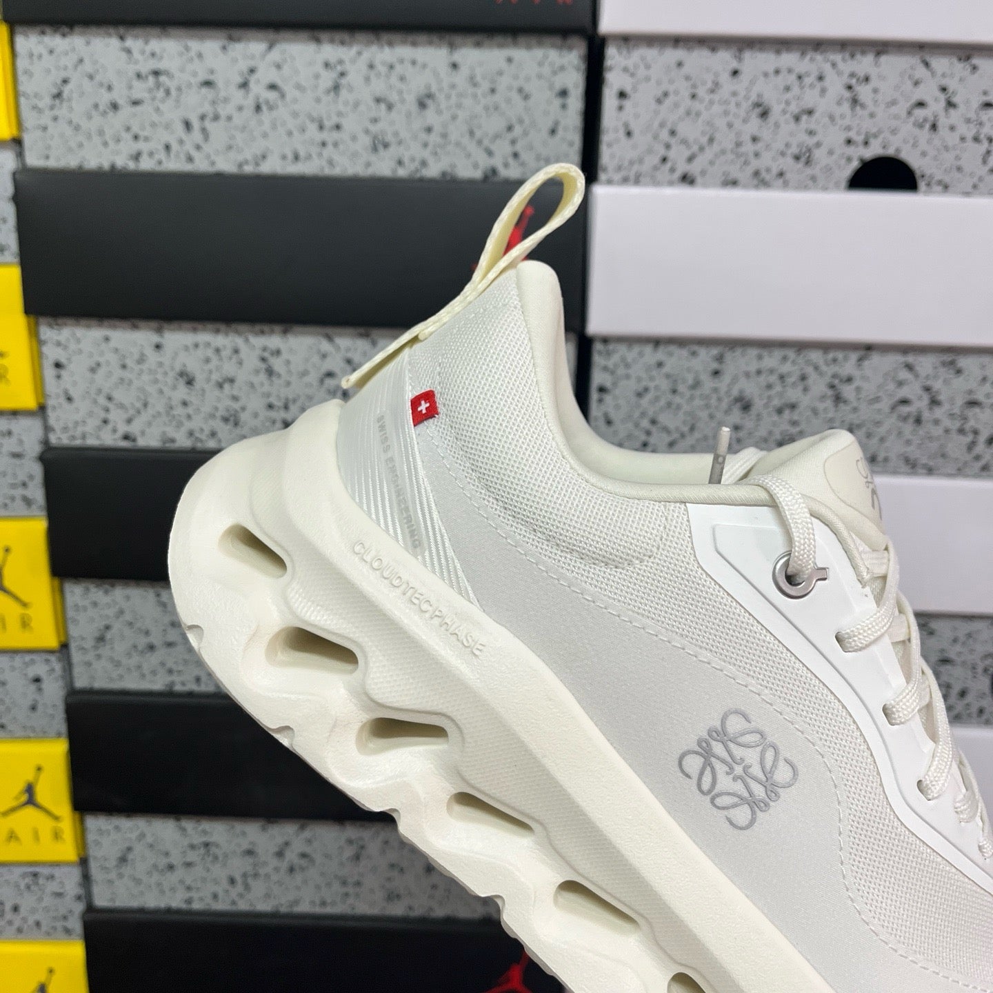 On cloud x Loewe Cloudtilt 2.0