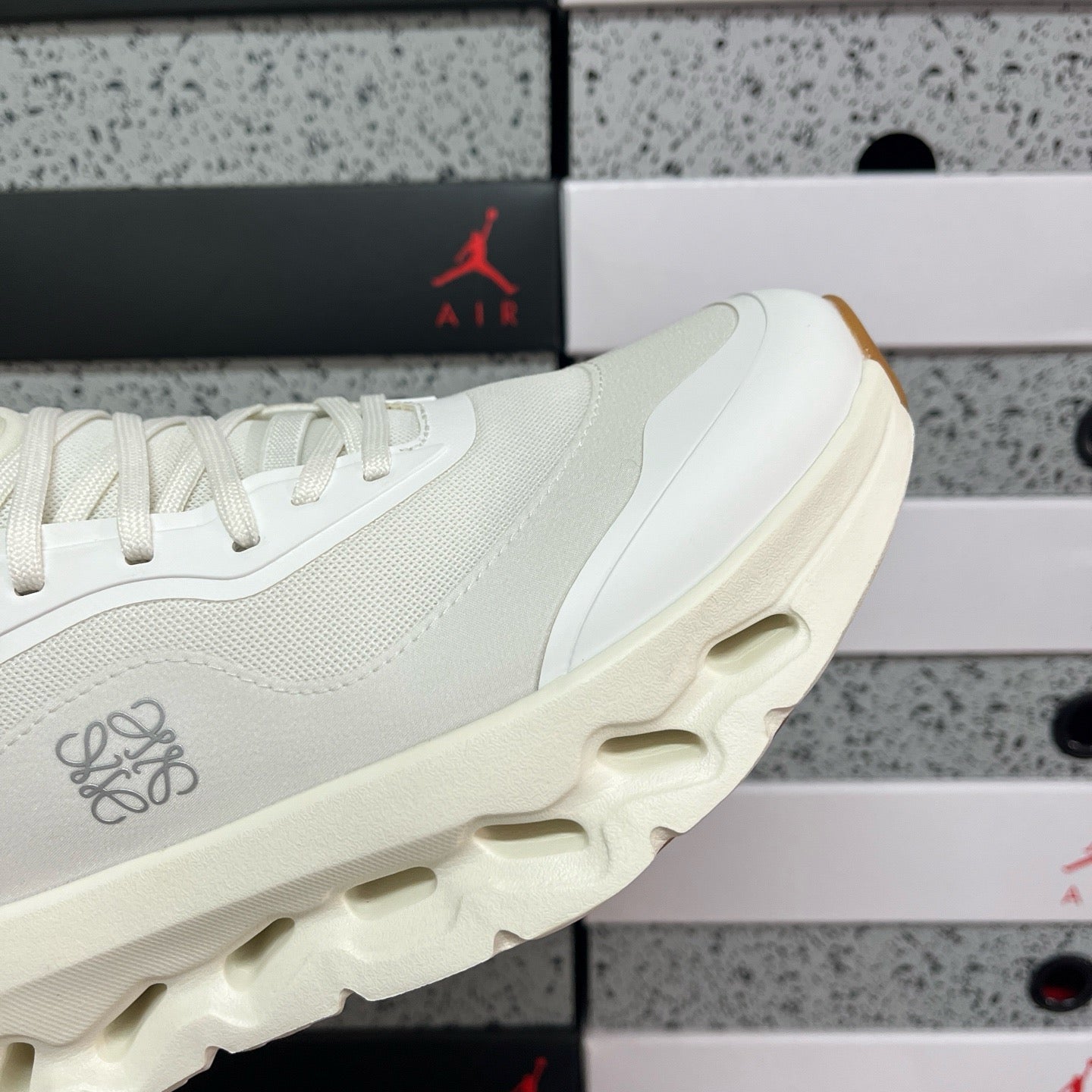 On cloud x Loewe Cloudtilt 2.0