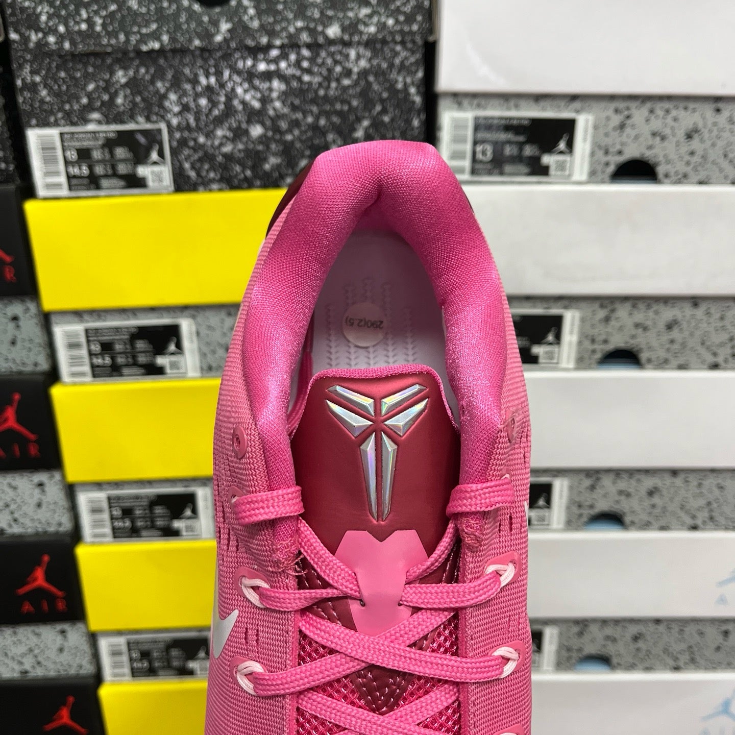 Nike Kobe 9 Low EM Protro Think Pink