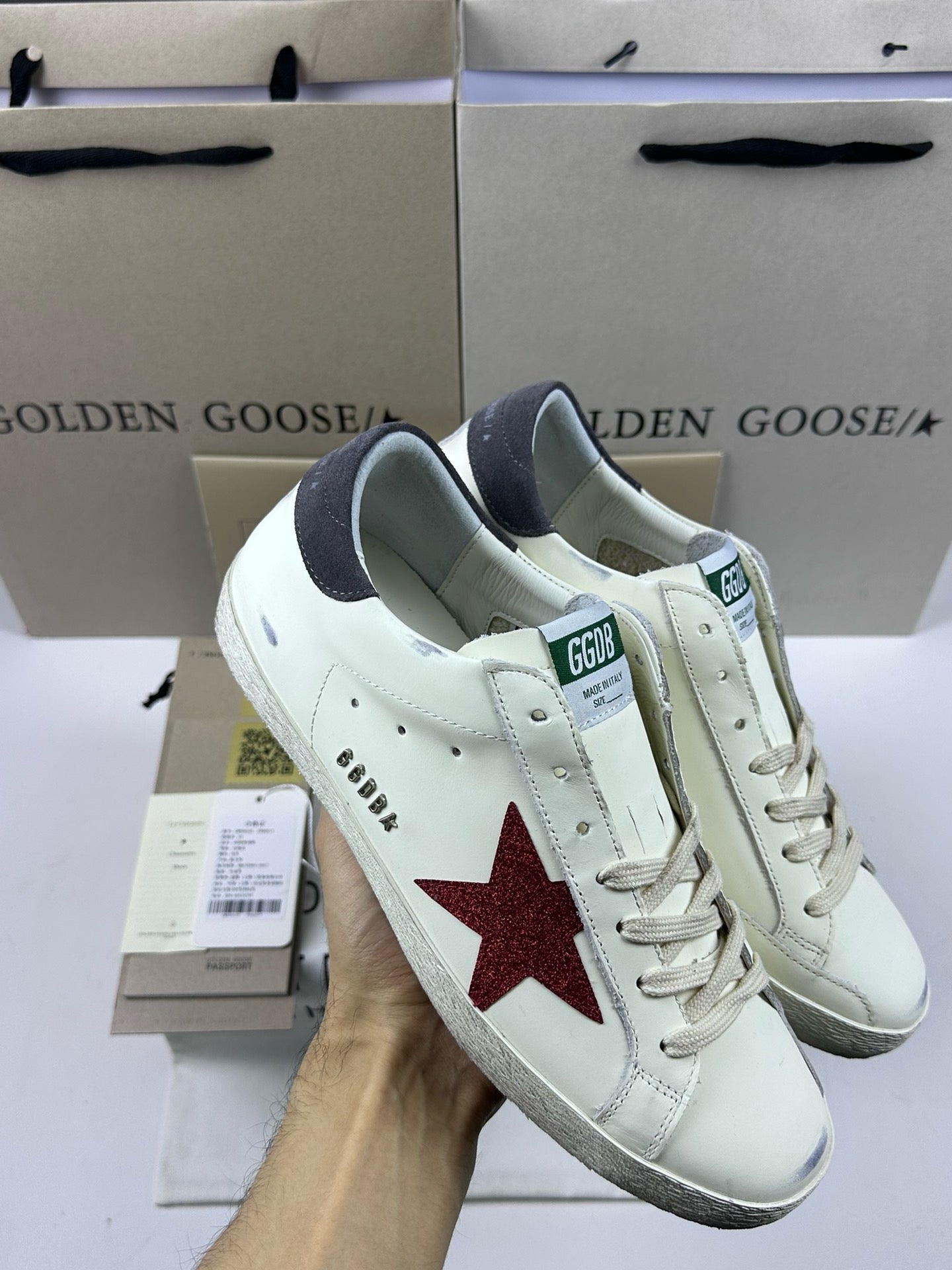 Golden Goose Superstar