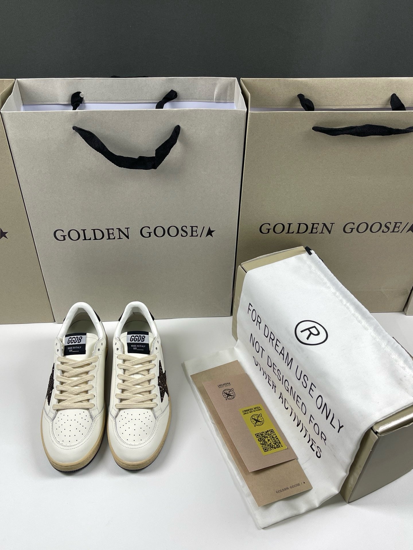 Golden Goose Ballstar