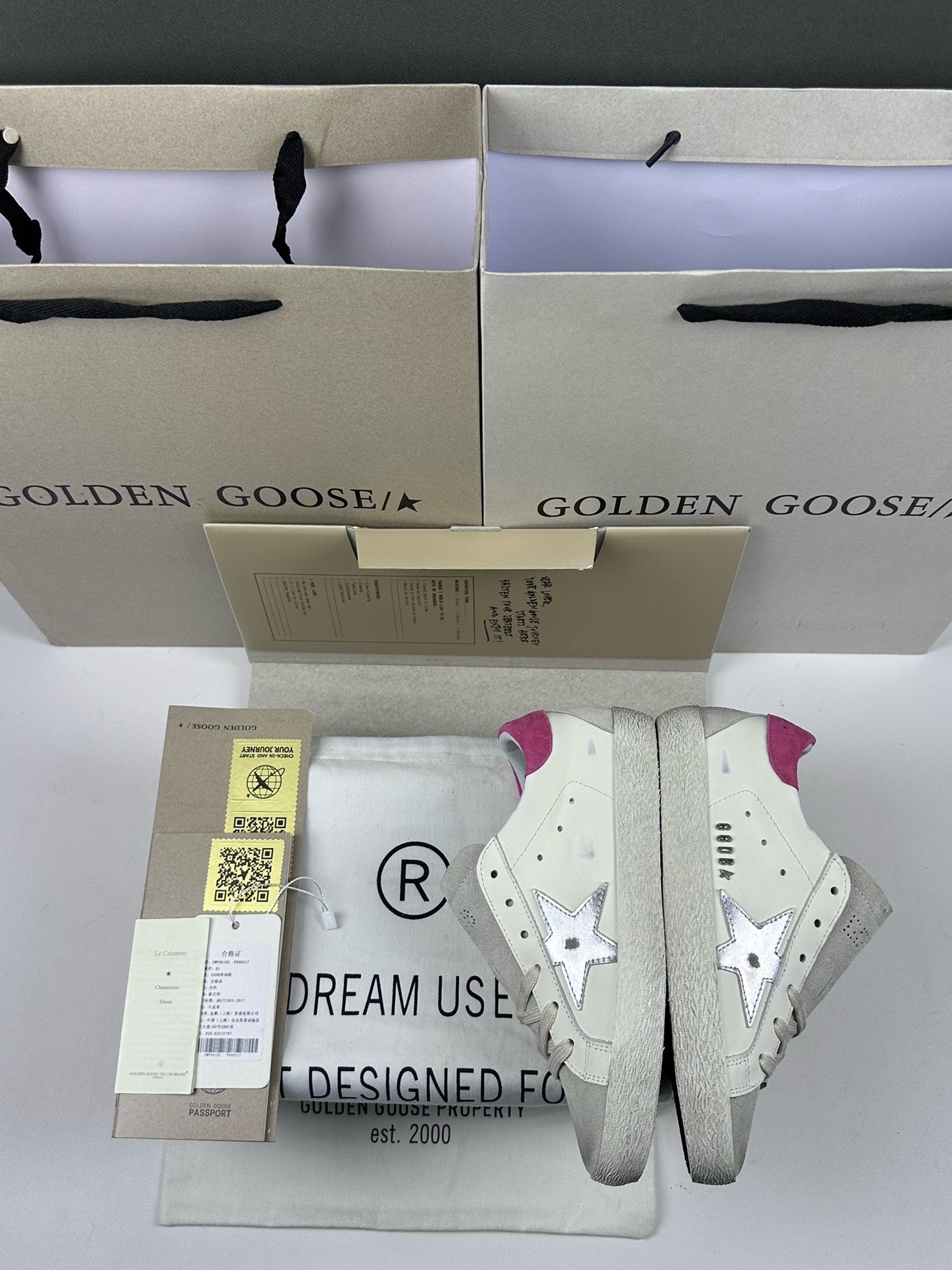 Golden Goose Superstar