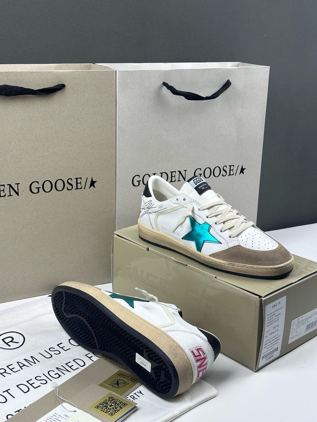 Golden Goose Ballstar