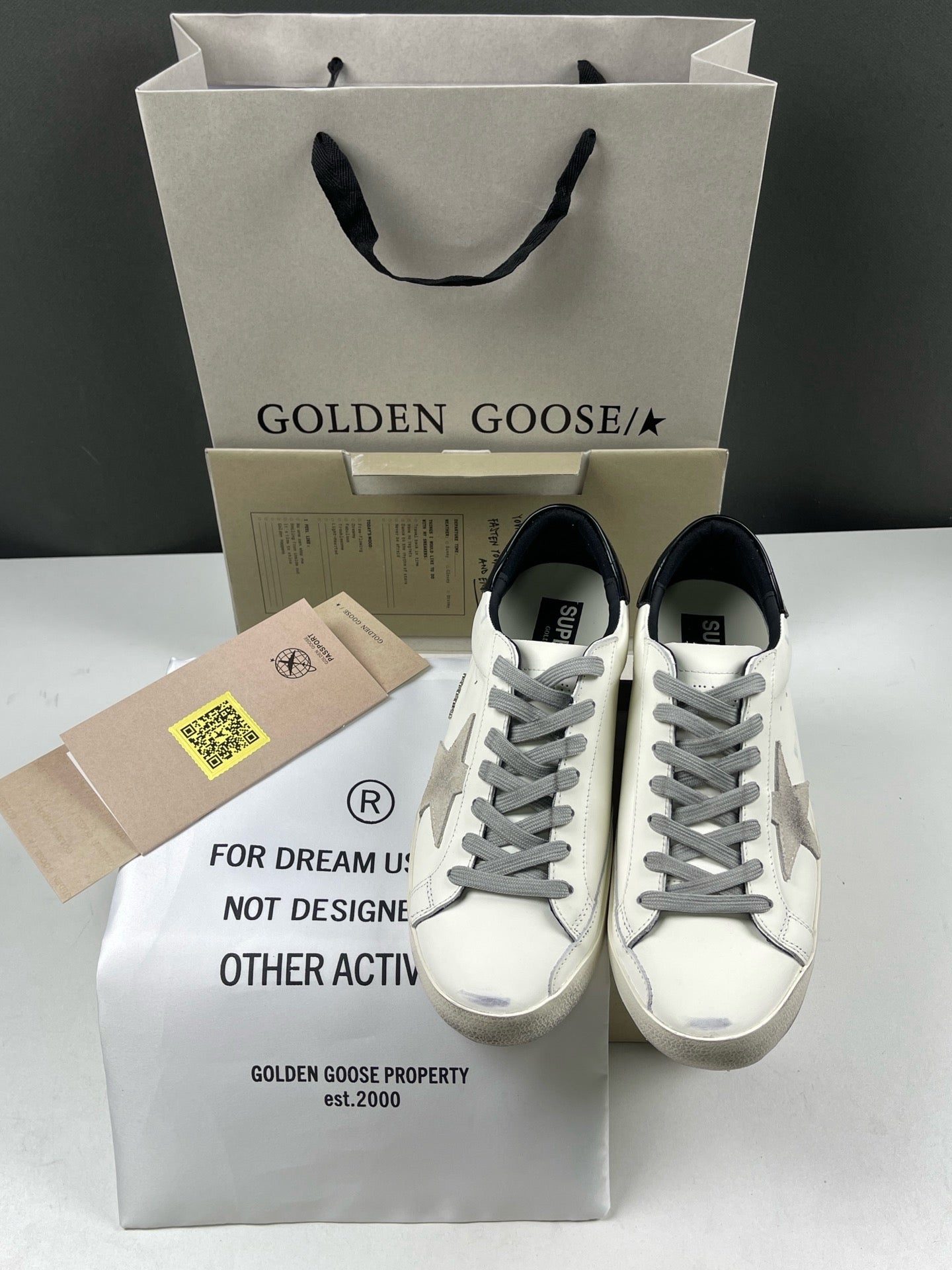Golden Goose Superstar