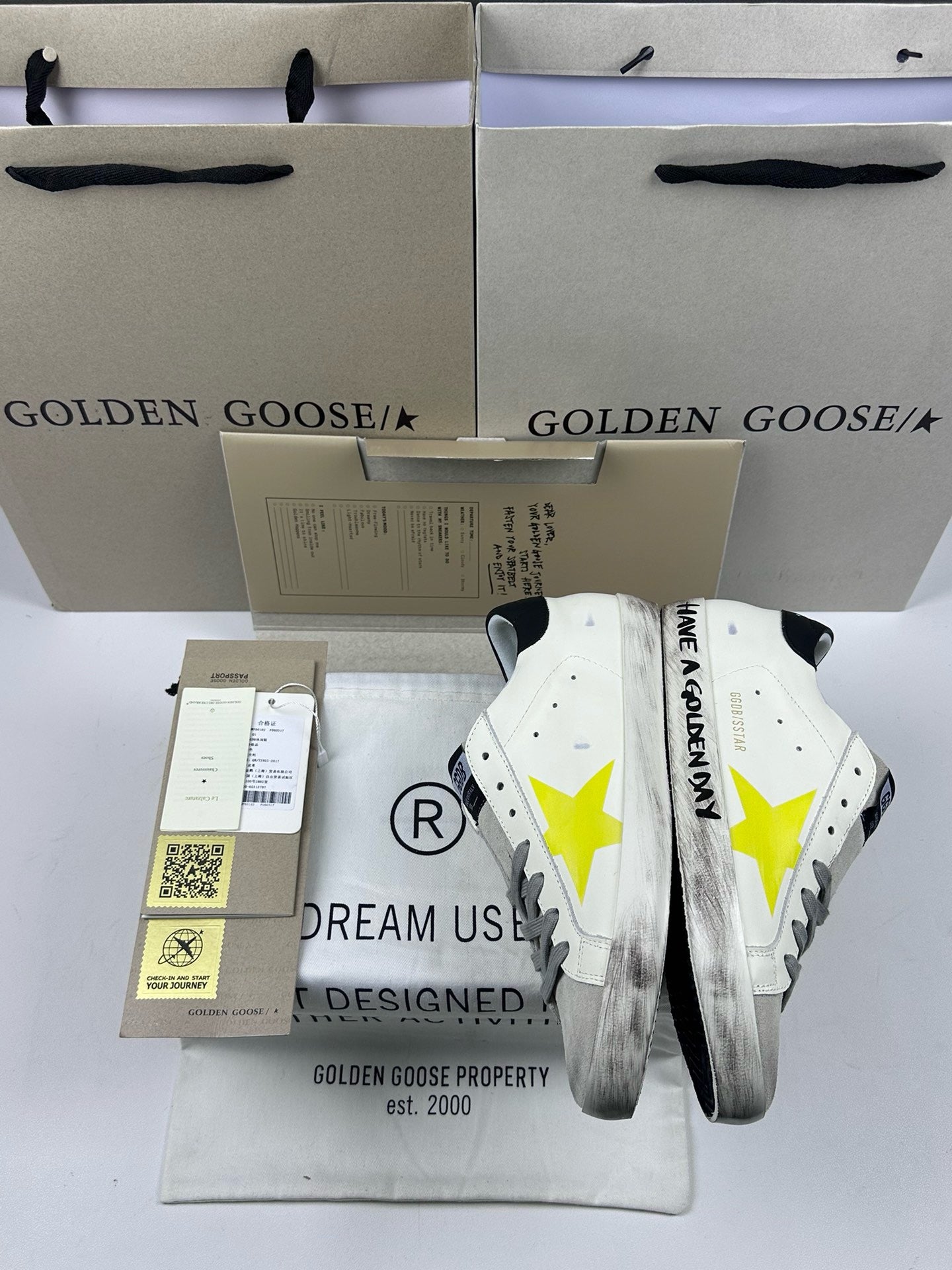 Golden Goose Superstar