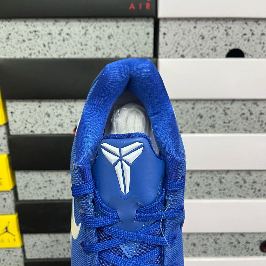 Nike Kobe 9 Elite Low Protro EM