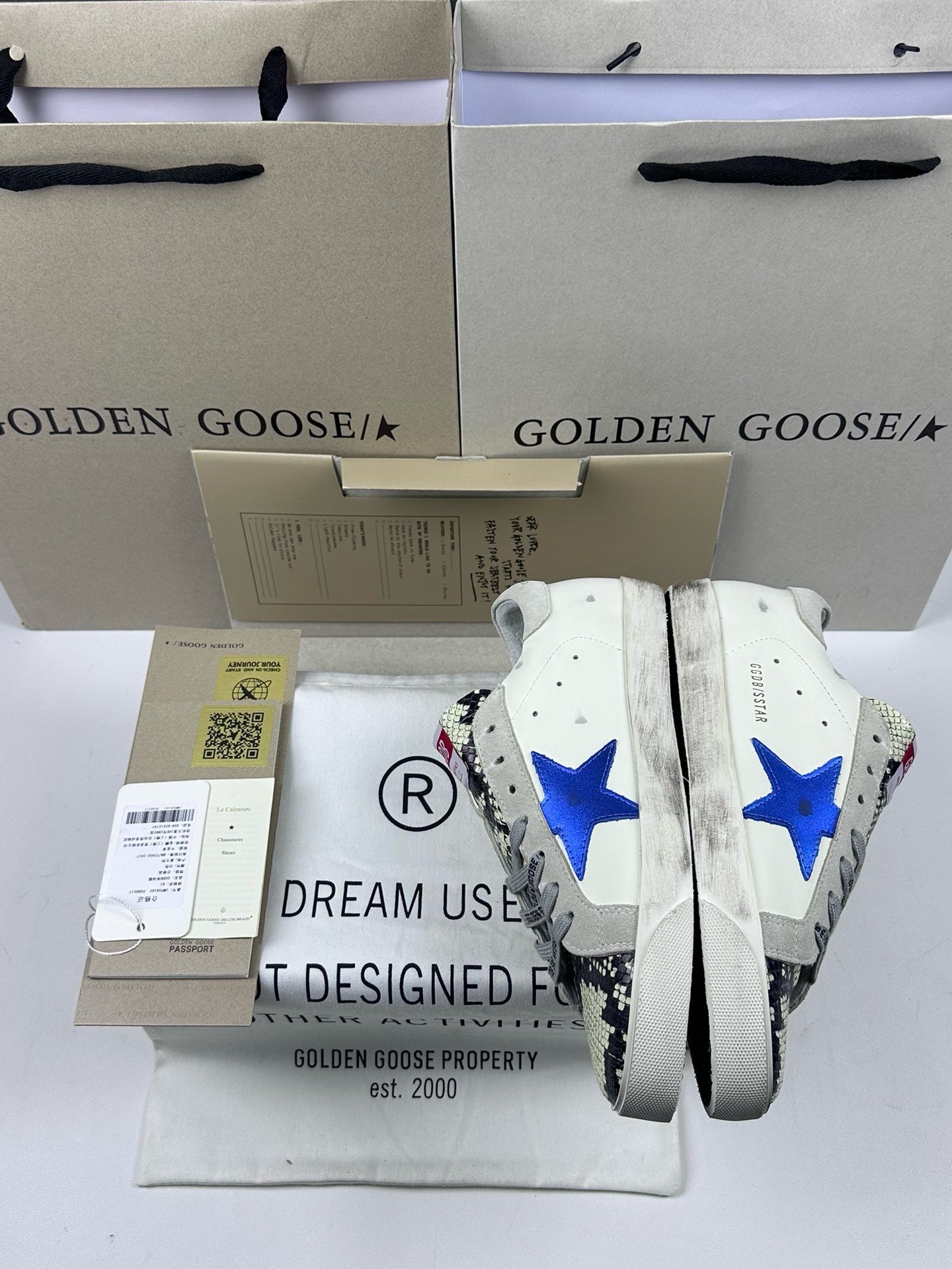 Golden Goose Superstar