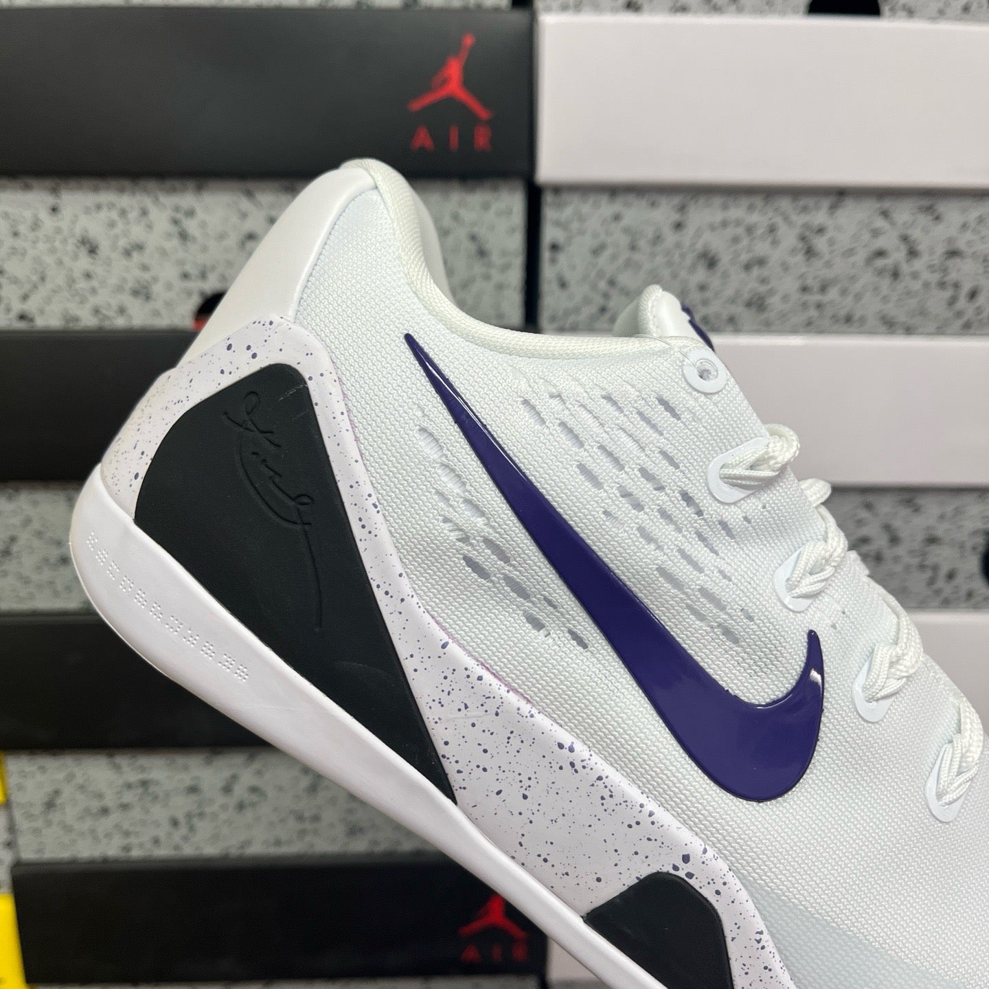 Nike Kobe 9 Elite Low Protro