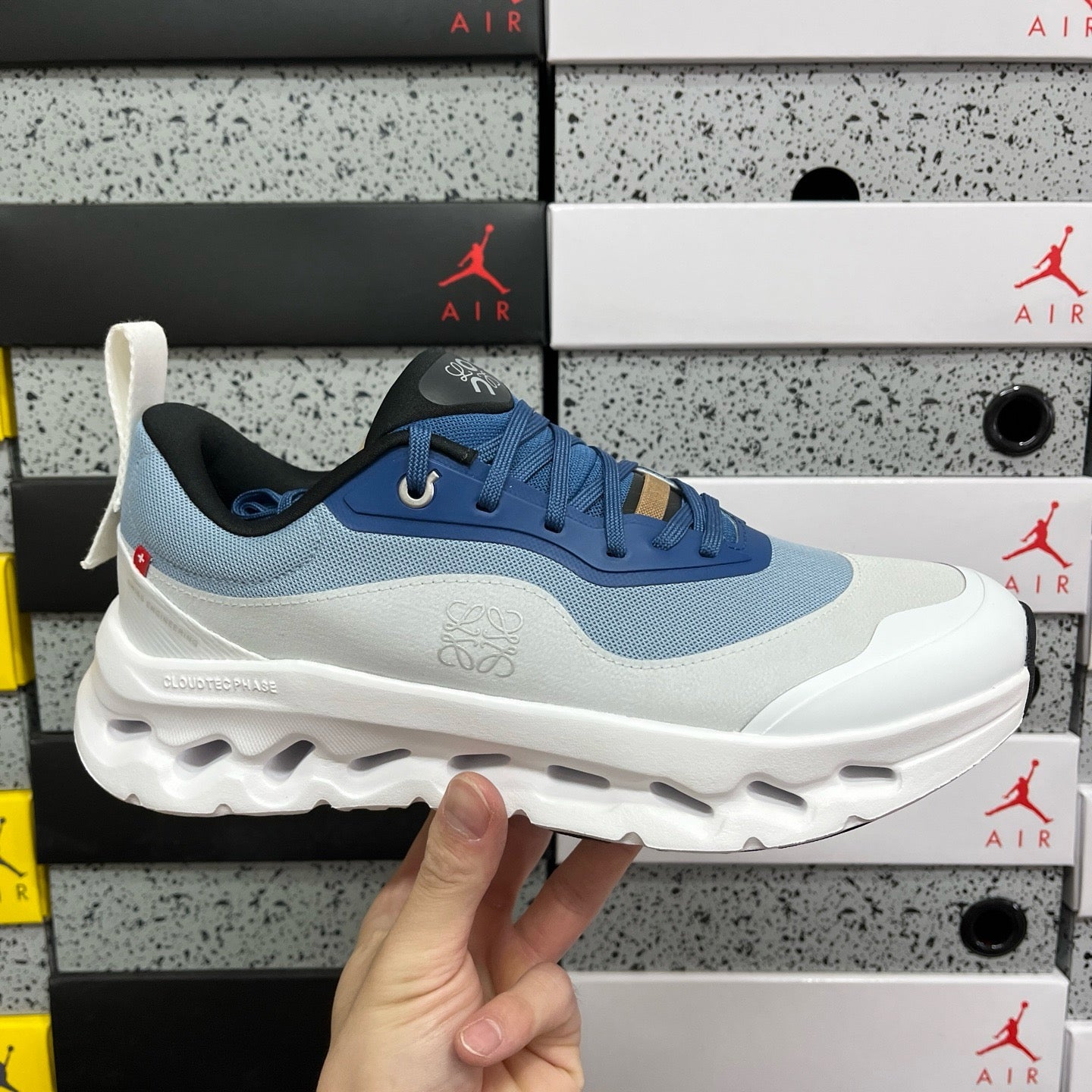 On cloud x Loewe Cloudtilt 2.0